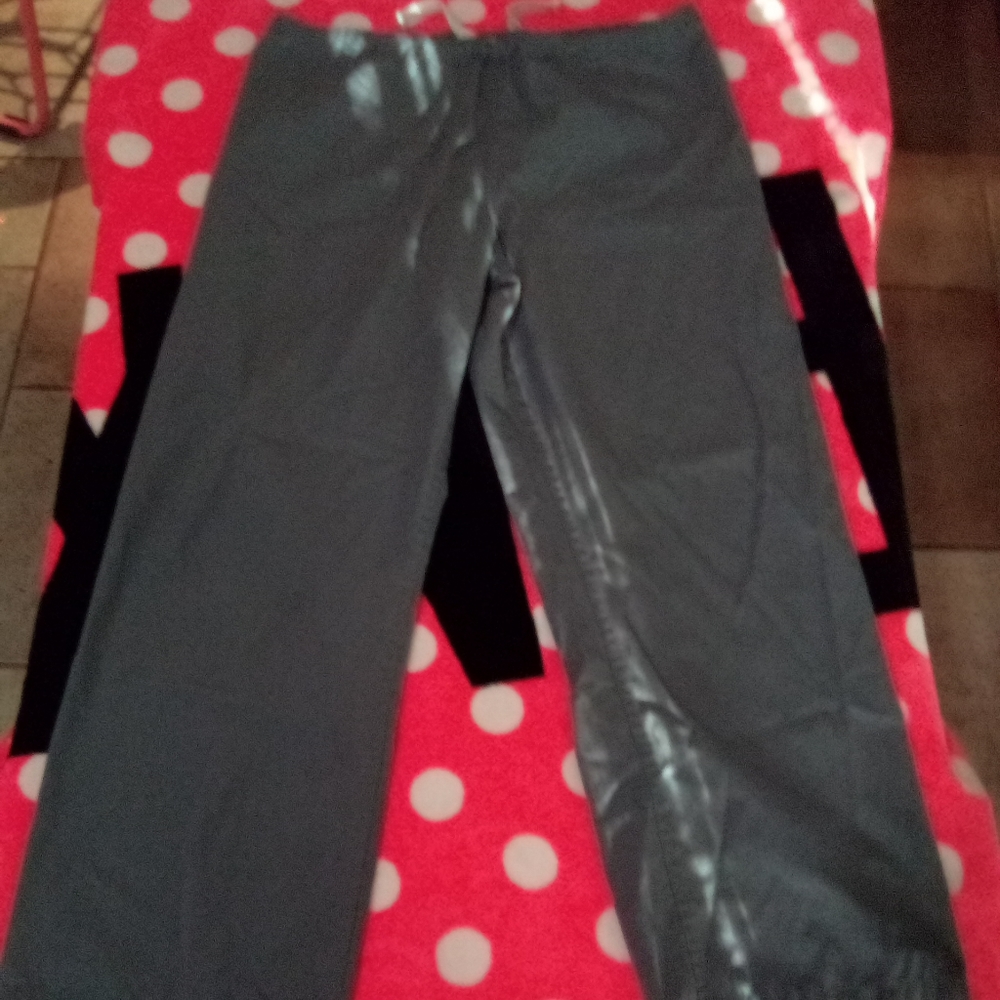 Scrub bottoms